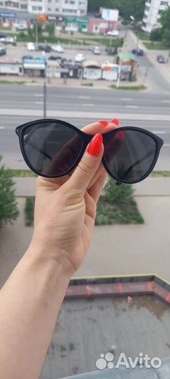 Солнцезащитные очки женские