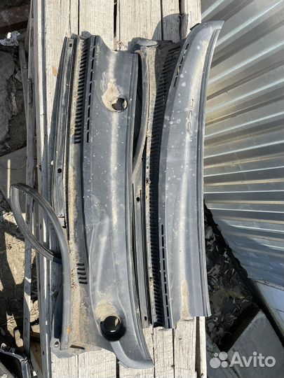 Жабо Toyota Corolla 120