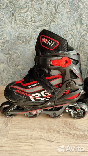 Роликовые коньки