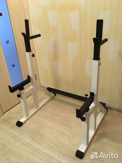 Стойки скамья с керлом штанга