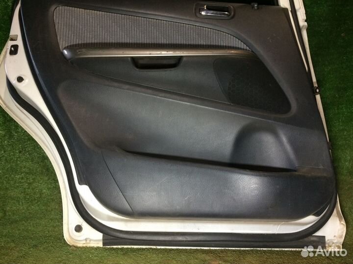 Дверь задняя левая Honda Stream RN1 Перламутр цара