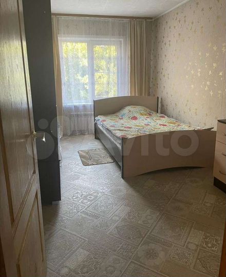 4-к. квартира, 102 м², 3/10 эт.