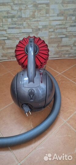 Пылесос Dyson cinetic dc52 multi floor