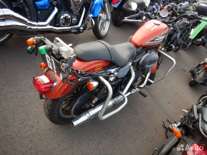 Harley-Davidson XL883R Sportster