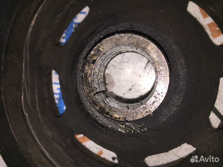 Мерседес Спринтер Шкив коленчатого вала