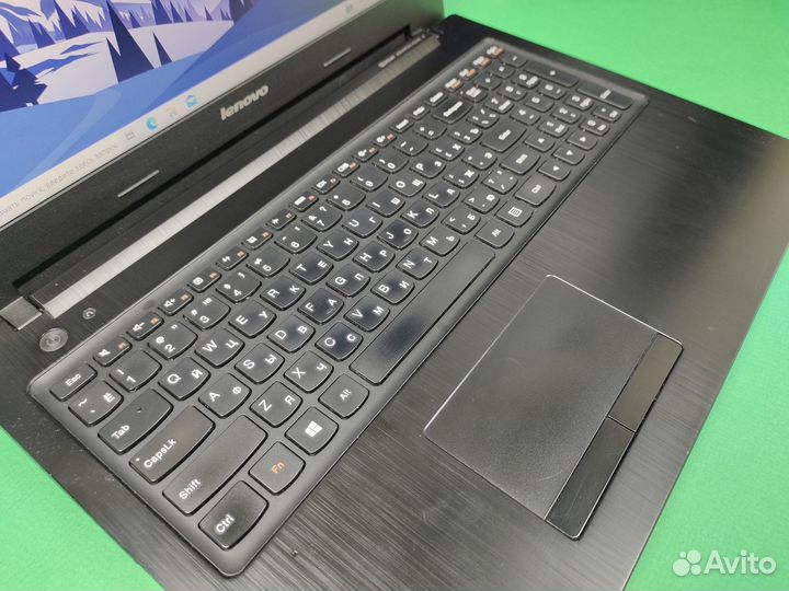 Мощный Lenovo 15/4 ядра/8Гб/SSD