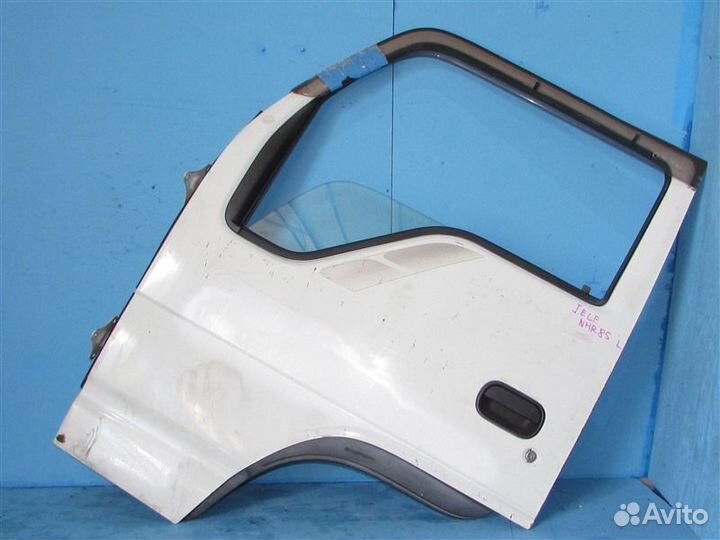 Дверь левая Isuzu Elf NHR85 4JJ1 2006
