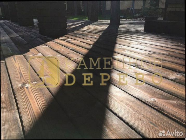 Забор из Каменного Дерева