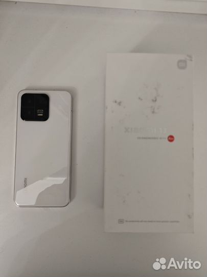 Xiaomi 13, 8/256 ГБ