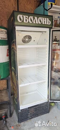 Холодильная витрина бу