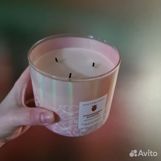 Свеча Bath and body works. Strawberry daiquiri