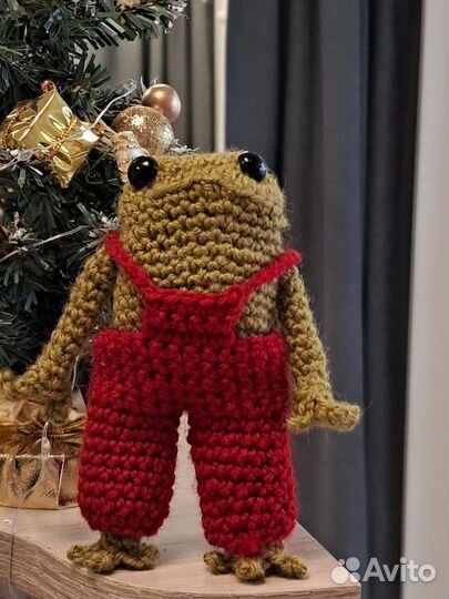 Вязаная лягушка