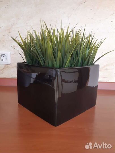 Квадратная подставка для искусственных цветов