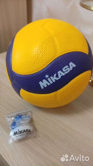 Волейбольный мяч Mikasa v200w