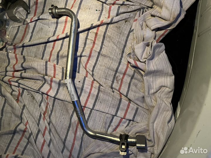 Трубка кондиционера Renault Logan 1 1.4 K7J710