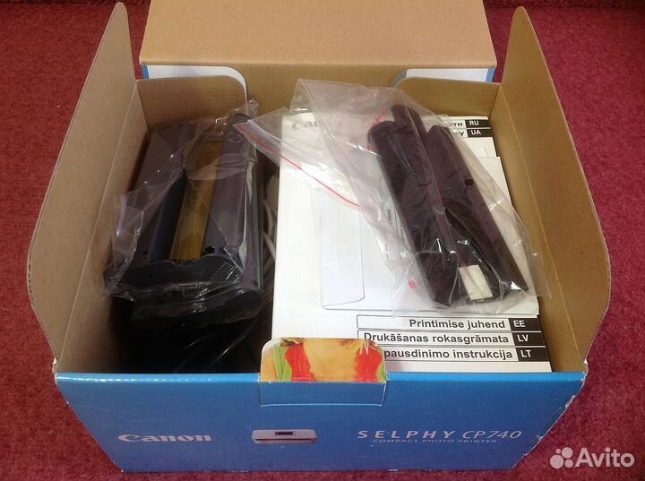 Цветной фотопринтер Canon selphy CP-740