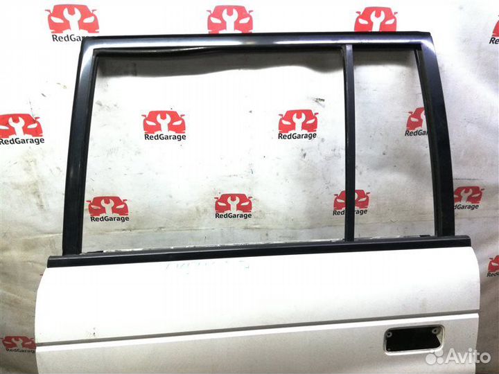 Дверь задняя левая Mazda Mpv LV5W G5-E 1995