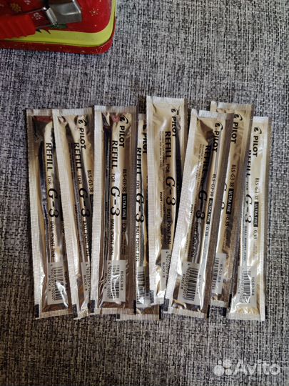 Гелевый стержни для ручки