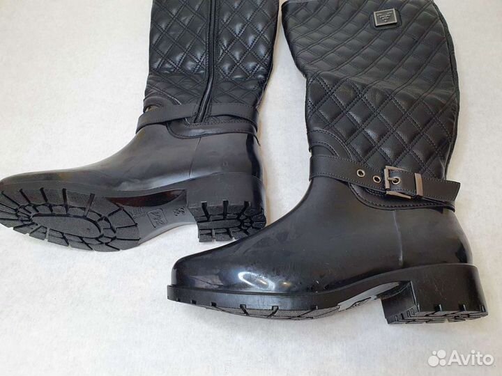 Женские резиновые сапоги новые