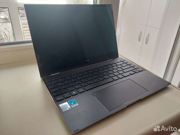 Ультрабук Asus Zenbook Flip S13 oled