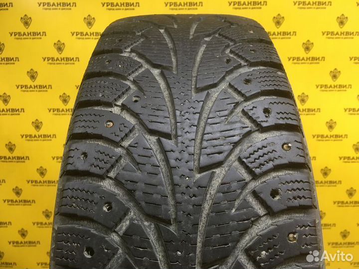 Hankook Winter I'Pike 215/60 R17 95T