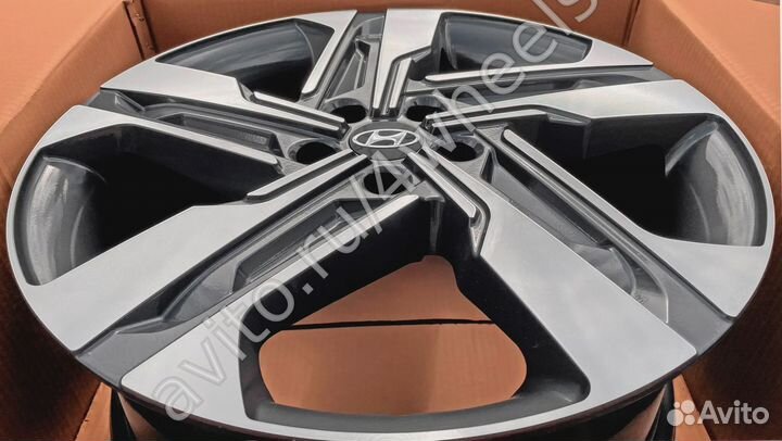 Диски на Хендай Санта Фе R18