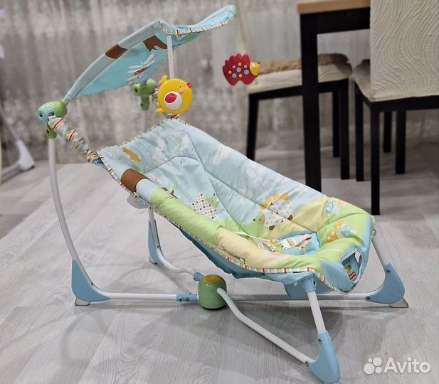 Шезлонг детский Fisher-Price