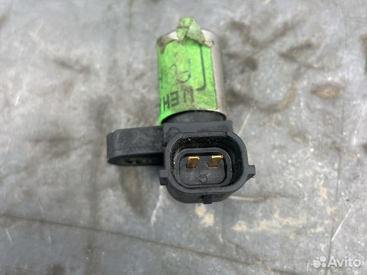 Датчик коленвала Subaru Forester 2.0 EJ205