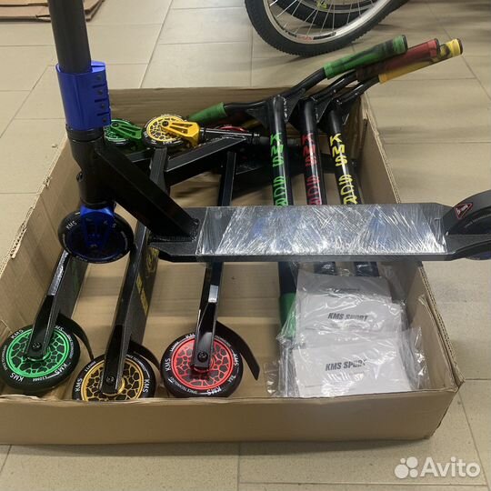 Трюковой самокат со складов Wildberries