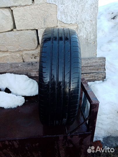 Continental ContiPremiumContact 2 215/55 R18 93H