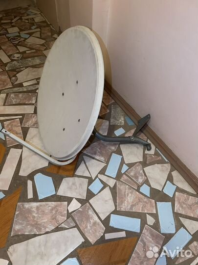 Антенна спутниковая