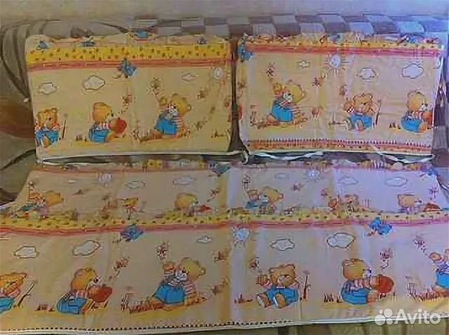 Комплект в детскую кроватку