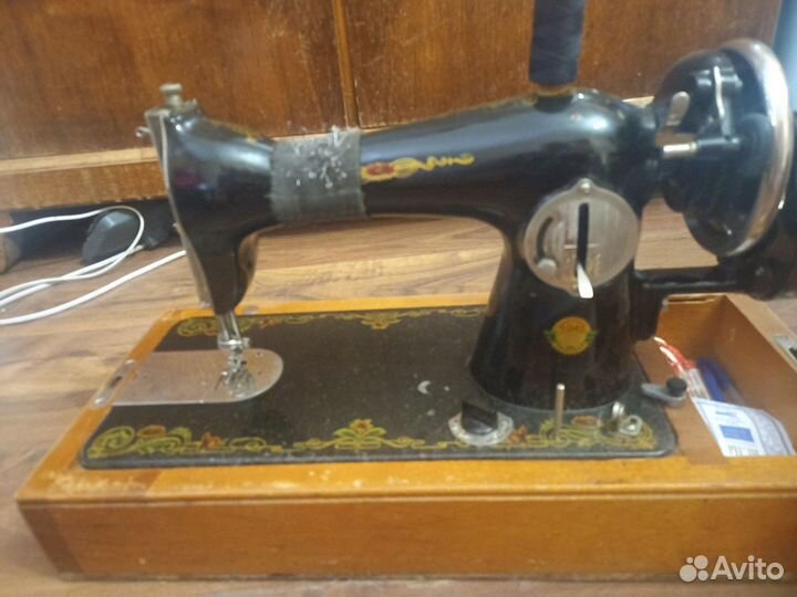 Швейная машинка подольская ручная