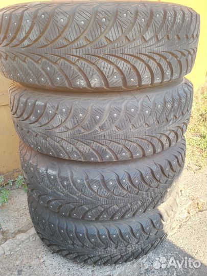 R15 Sava Eskimo Stud 185/65, PCD 4x114.3 DIA 67