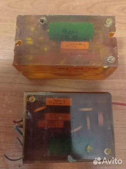 Умножитель напряжения