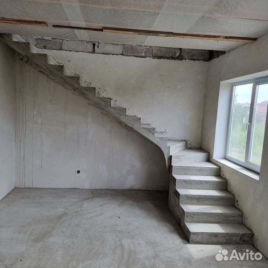 Бетонные лестницы