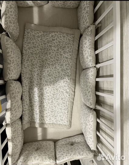 Бортики в кроватку одеялко и простынь