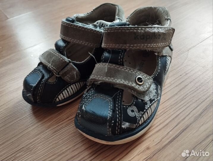 Кроссовки, сандали, демисезонные ботинки