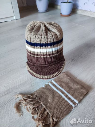 Комплект шапка и шарф