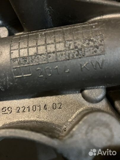 Рамка с помпой охладительной системы доч mercedes