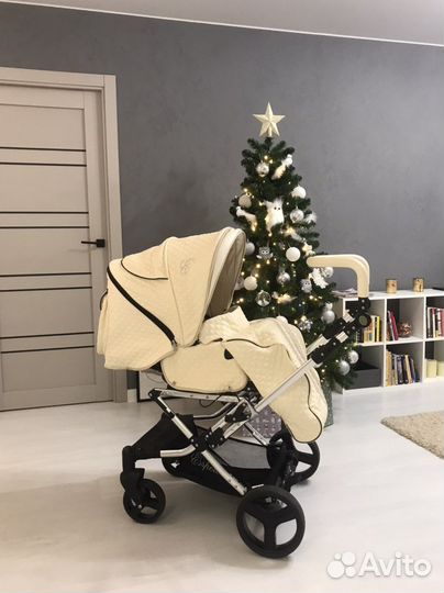 Красивая кожаная коляска Esspero