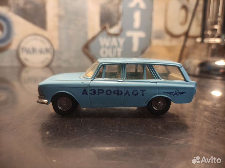 Модель автомобиля Москвич 426 Аэрофлот