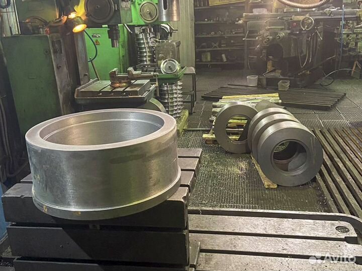 Запчасти для дробилки щековой см-16д