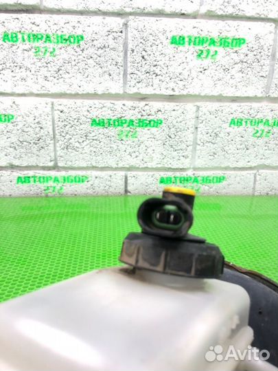 Вакуумный усилитель тормозов Renault Logan седан