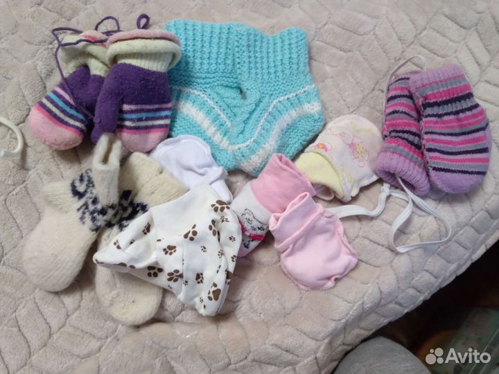 Шапки / пинетки / носки / варежки