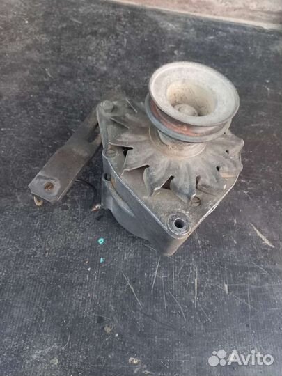 Генерато ауди 80