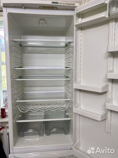 Холодильник бу атлант