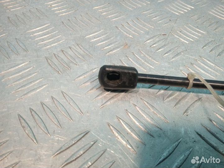 Амортизатор капота Opel Astra H