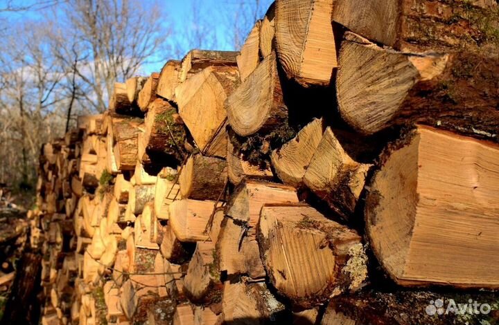 Дрова рядом