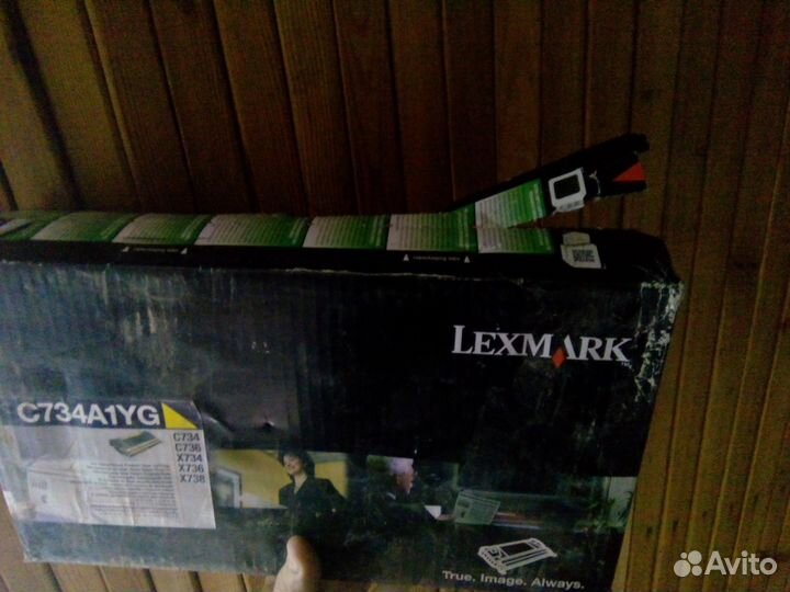 Новый оригинальный картридж Lexmark C734A1YG